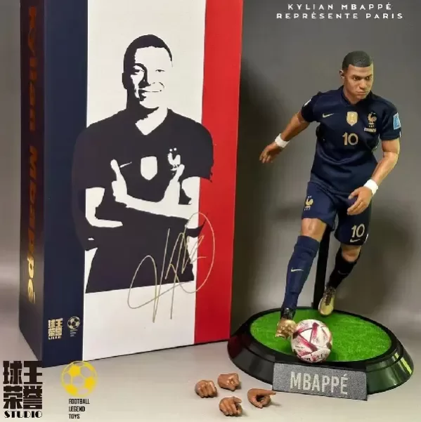 HTH姆巴佩皇家马德里2026赛季银河战舰领航者1:6限量版手办雕像